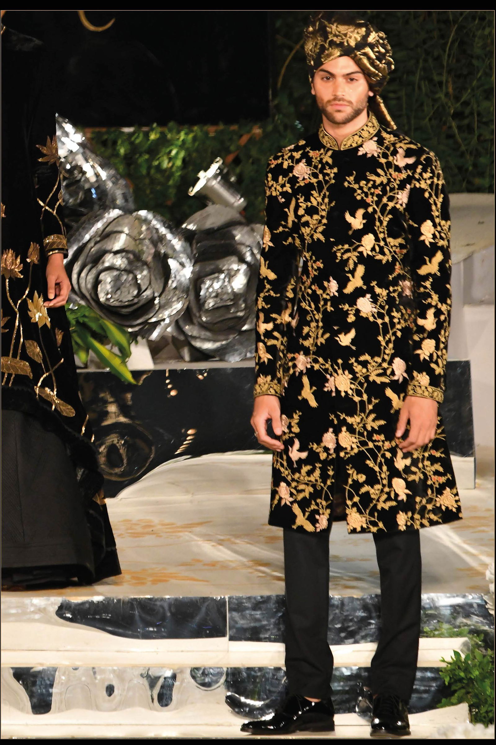 Mens hot sale black sherwani