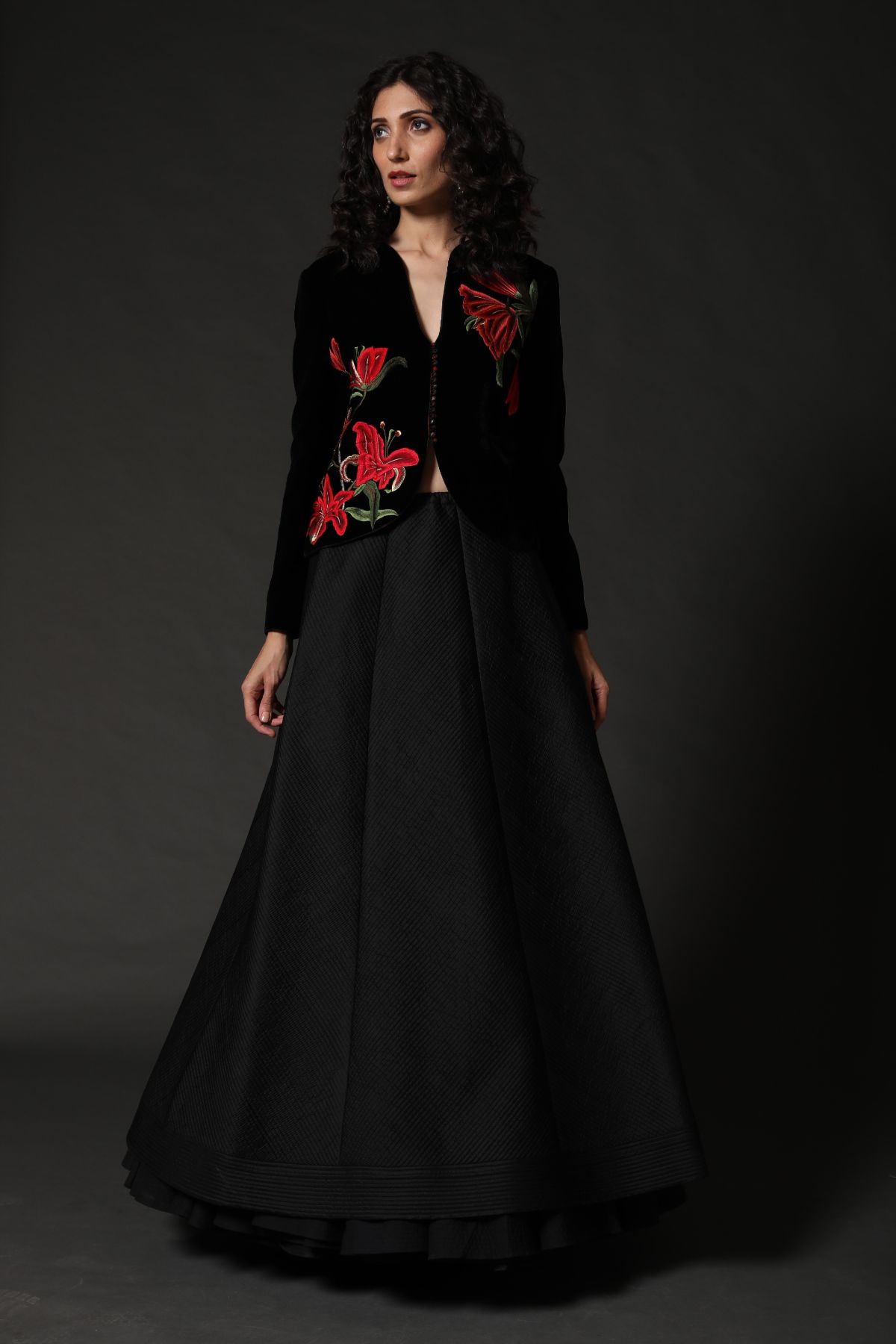 Bahar Bel - Black Silk Velvet Suit – Rang Riwaaz