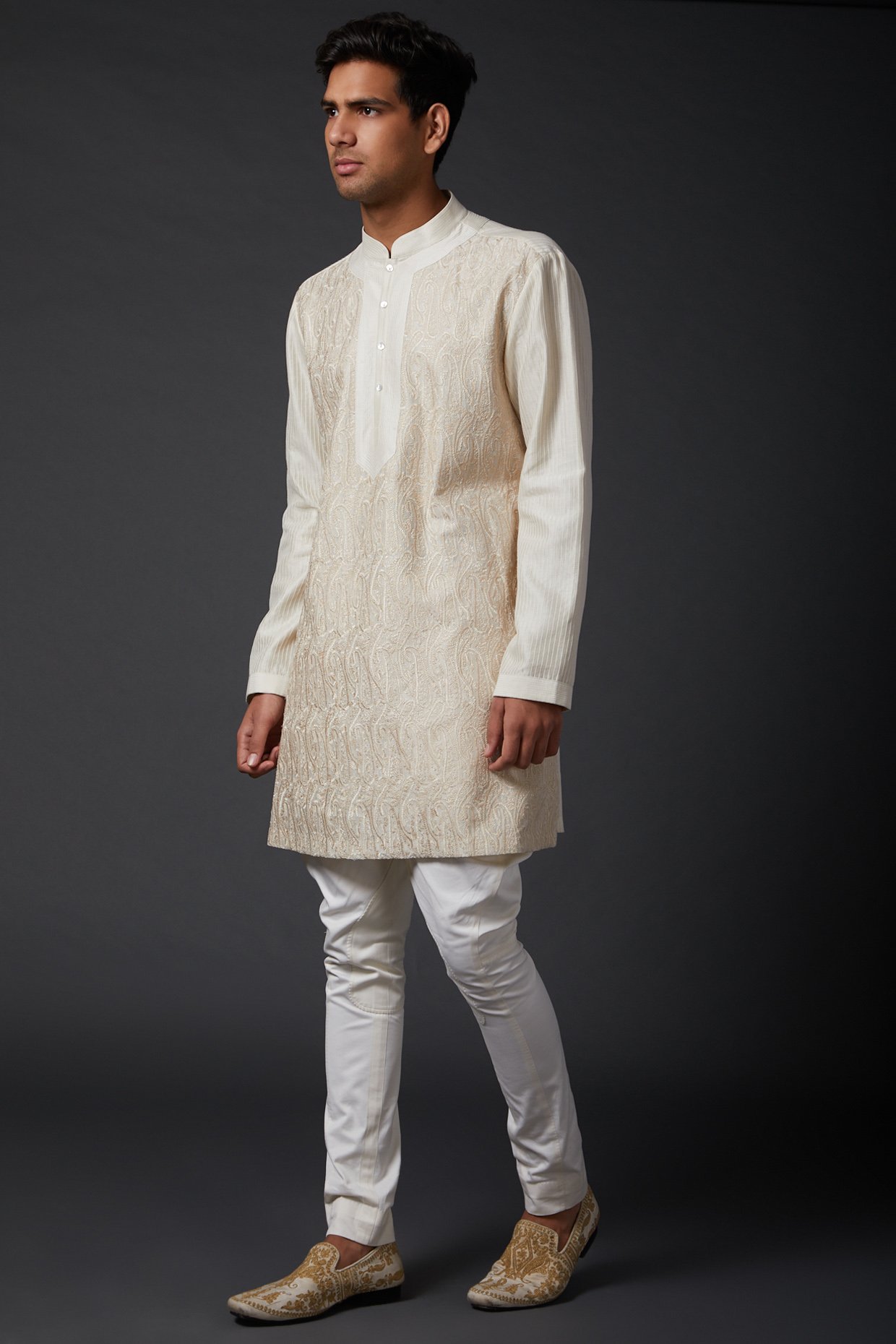 Buy White Silk Textured Kurta For Men | Shreeman